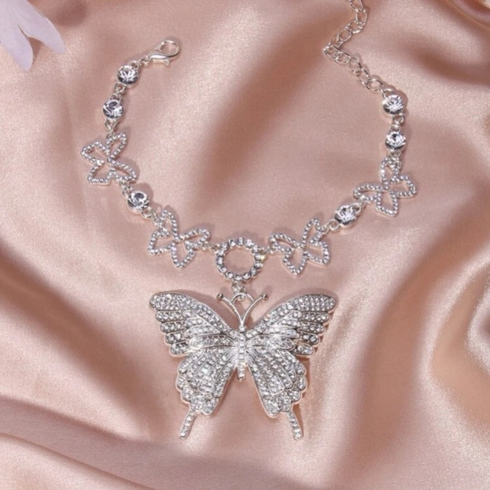 Faux Butterfly Crystal charm bracelet with chain - Picture 2 of 4